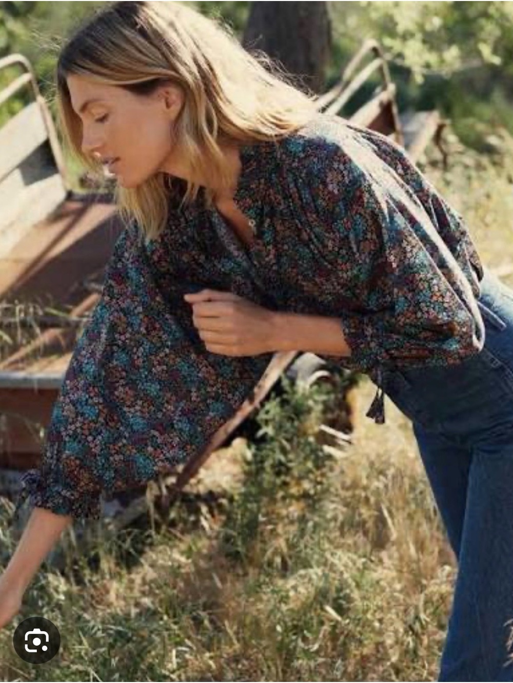 DÔEN Rose Blouse Navy Lady Bird Floral Sz medium